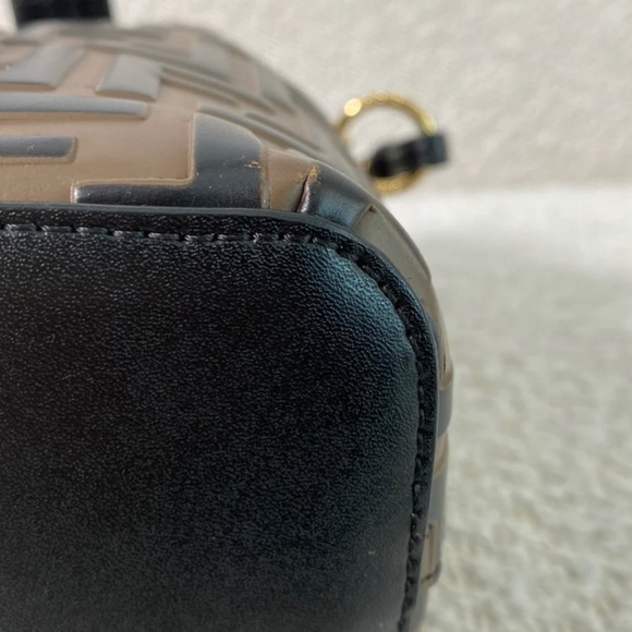 Authentic Fendi Mon Tresor Brown Leather mini-bag - Picture 8 of 16